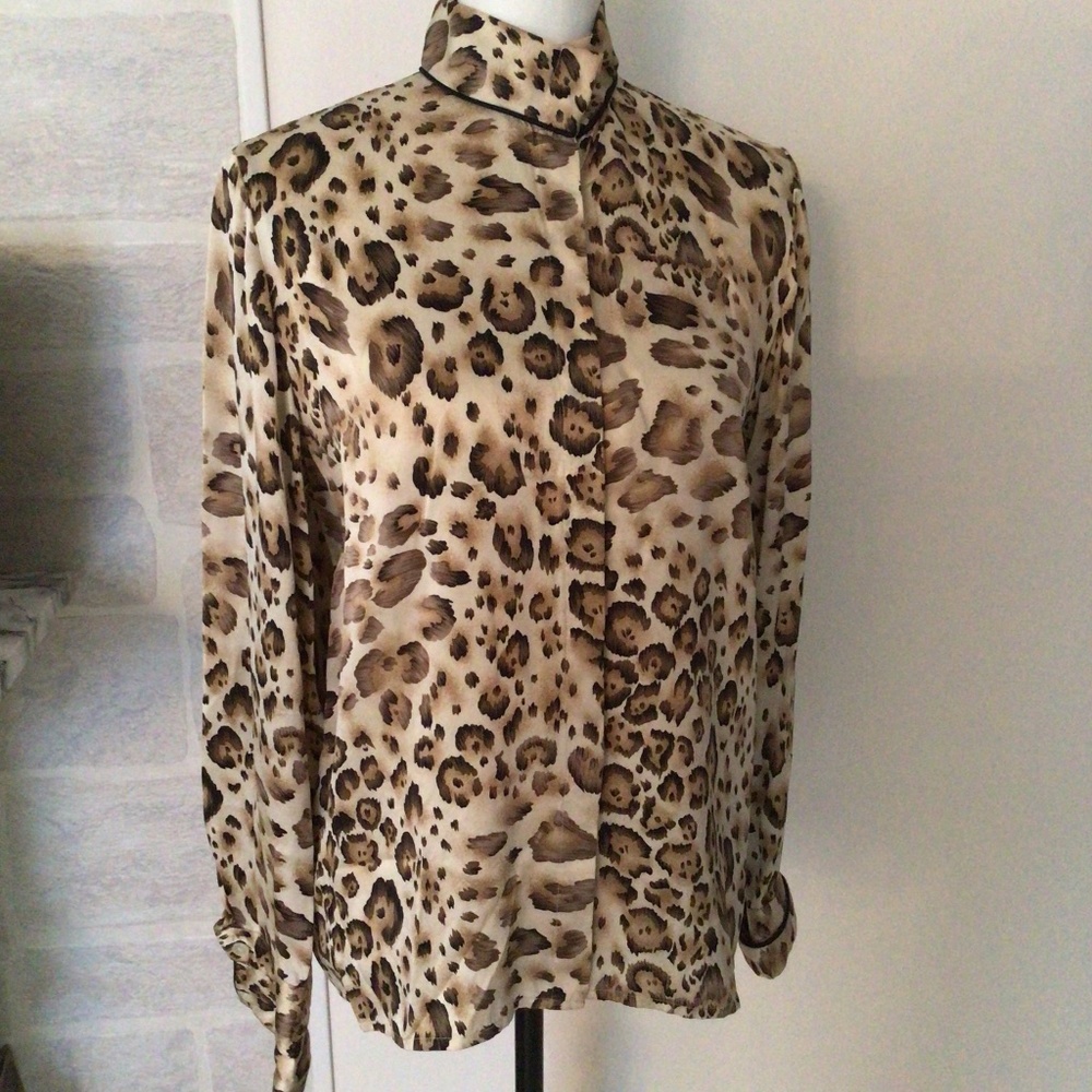 Long sleeves silk shirt, leopard print